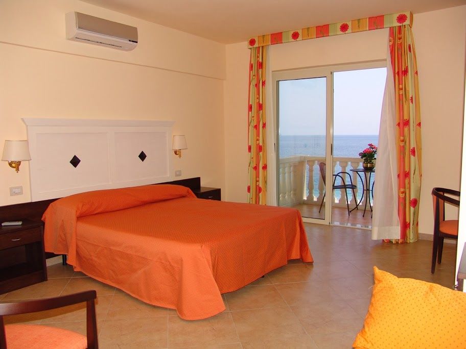 Hotel Orizzonte Letojanni Dış mekan fotoğraf